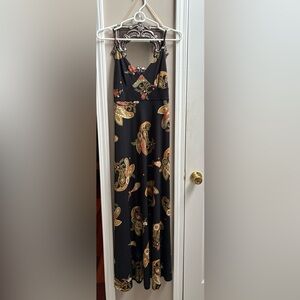 Vince Camuto Elegant Black Paisley Maxi Dress